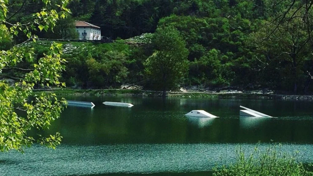Anteprima wakepark Lakeline