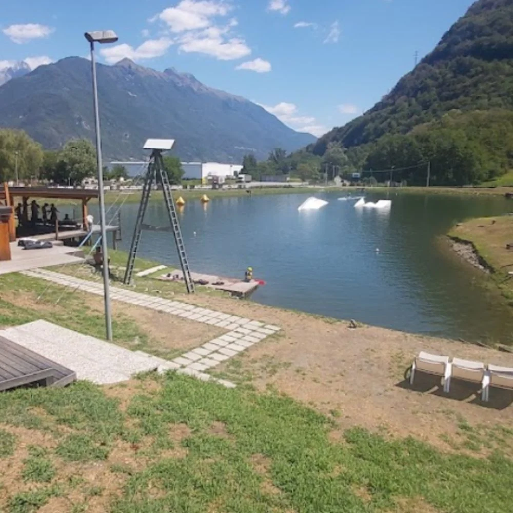 Anteprima wakepark Como Lake Cable