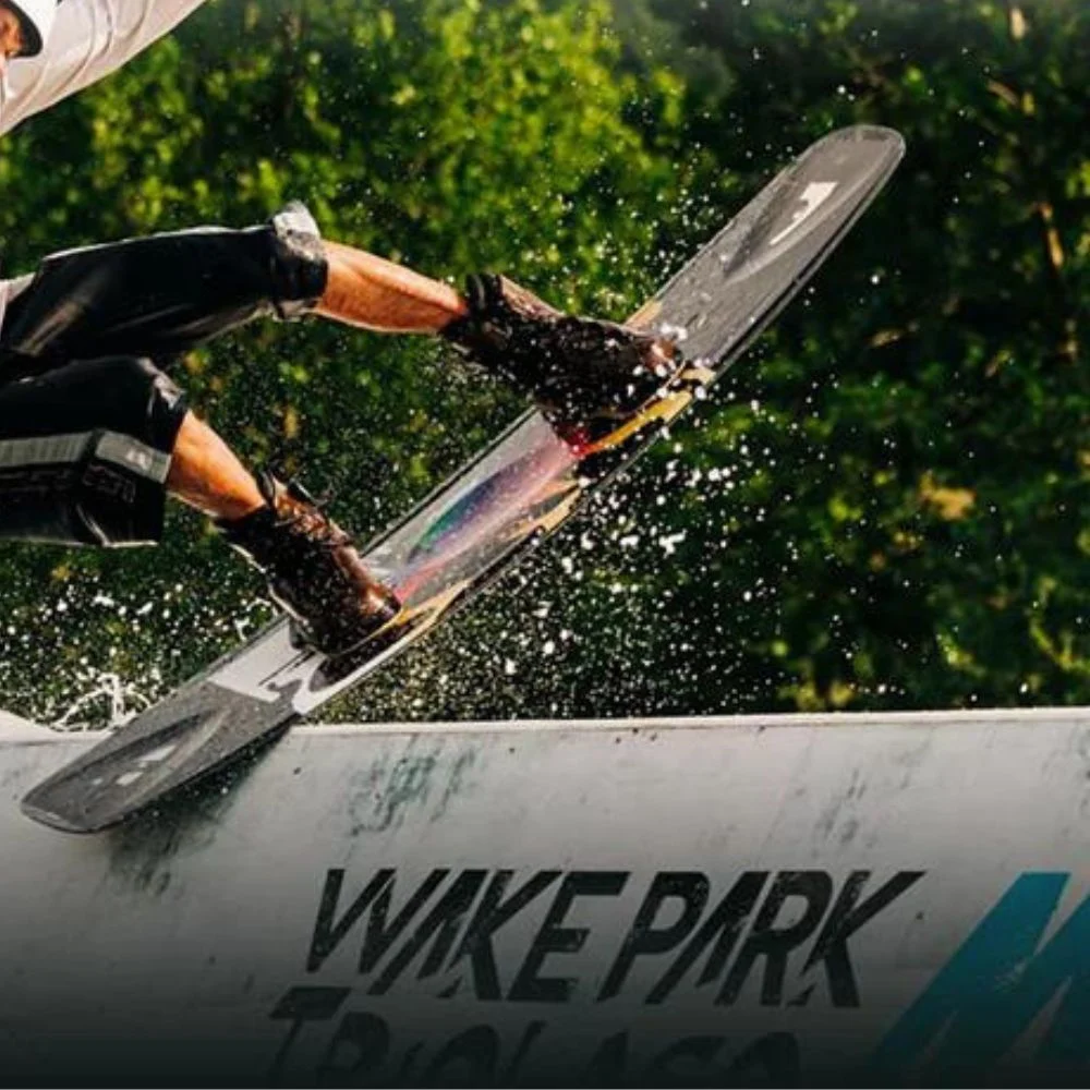 Liquid Force Illusion: prestazioni senza rivali Anteprima wakeboard Liquid Force Illusion