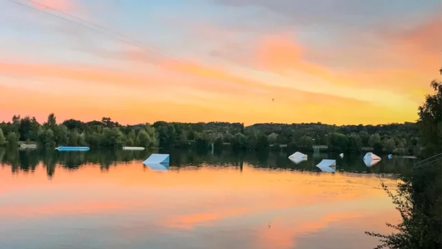 Risultati di ricerca directory WS - park francia anteprima - Cergy Wake Family Cable Wakeboard Park - new