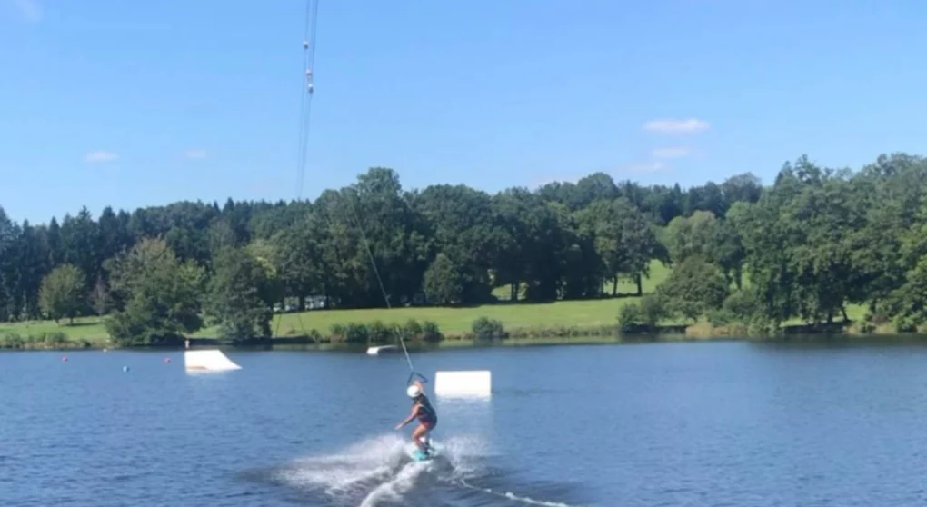 WS - park francia anteprima - Tiki Wake Park