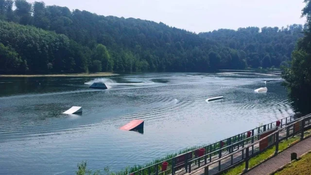 Risultati di ricerca directory WS – park germania anteprima – Cable Park Twistesee, Wasserski-und Wakeboardanlage